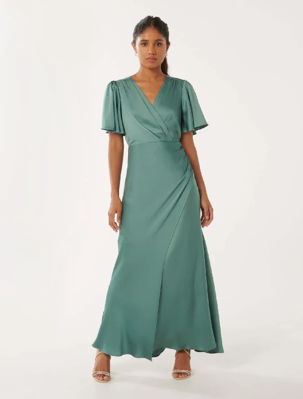 Weekend Shopping Deals Galore Chelsea Petite Flutter Sleeve Satin Maxi Dress