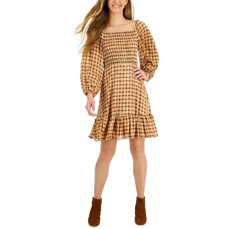 Time-Sensitive Offer Taylor Womens Petites Plaid Smocked Fit & Flare Dress