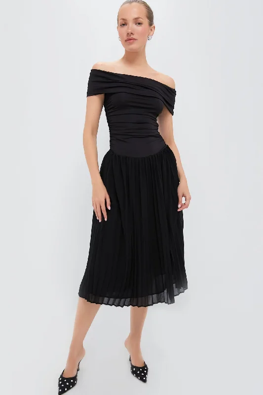 Weekend Discount Rush Black Lianna Maxi Dress