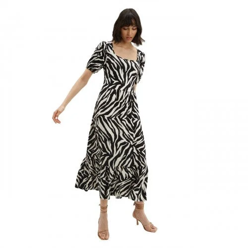 Exclusive Deals Dorothy Perkins Womens/Ladies Zebra Print Tie Back Petite Relaxed Midi Dress Exclusive Deals Dorothy Perkins Womens/Ladies Zebra Print Tie Back Petite Relaxed Midi Dress
