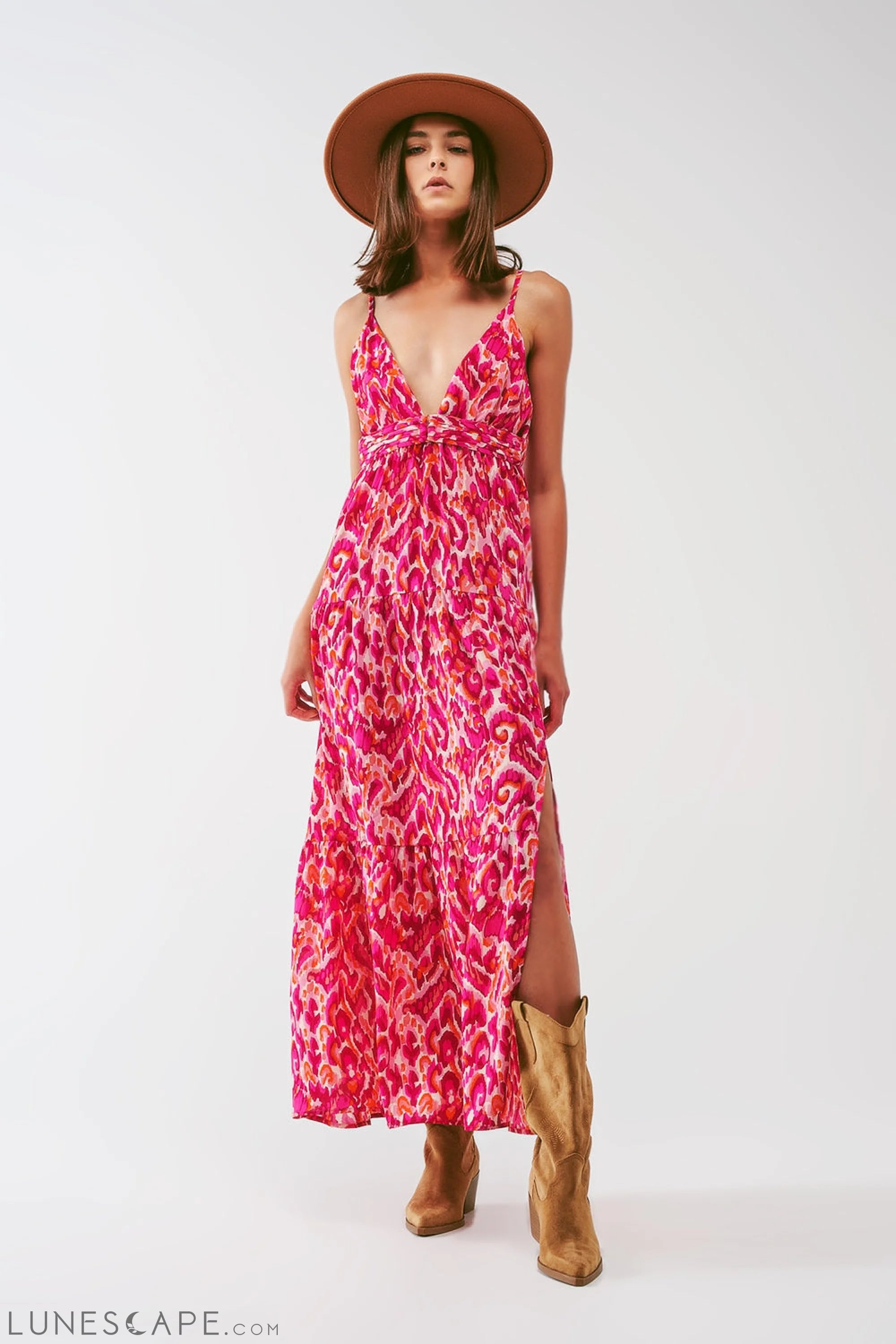 Weekend Super Savings Floral Print Maxi Dress With v Neck in Pink