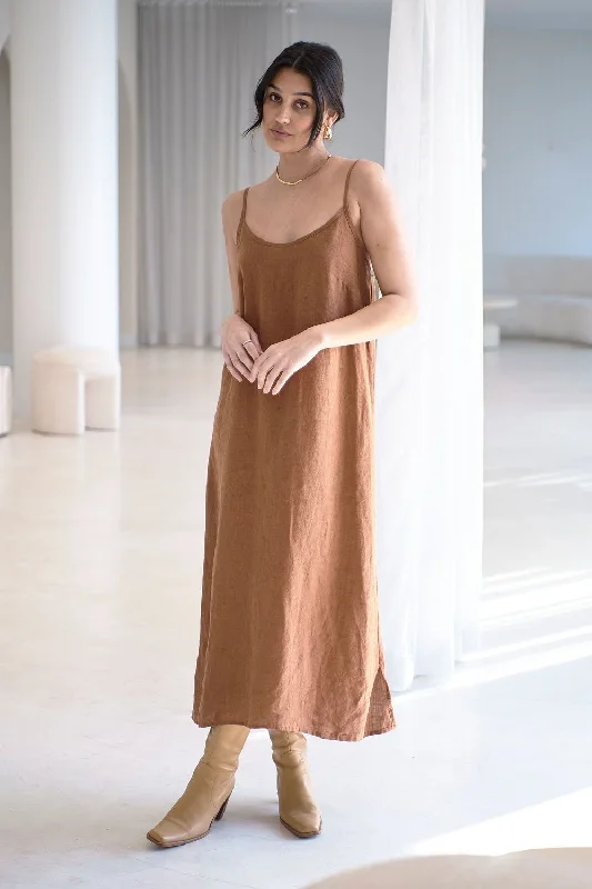 Hurry, Don’t Miss Out Fundamental Linen Midi - Nutmeg