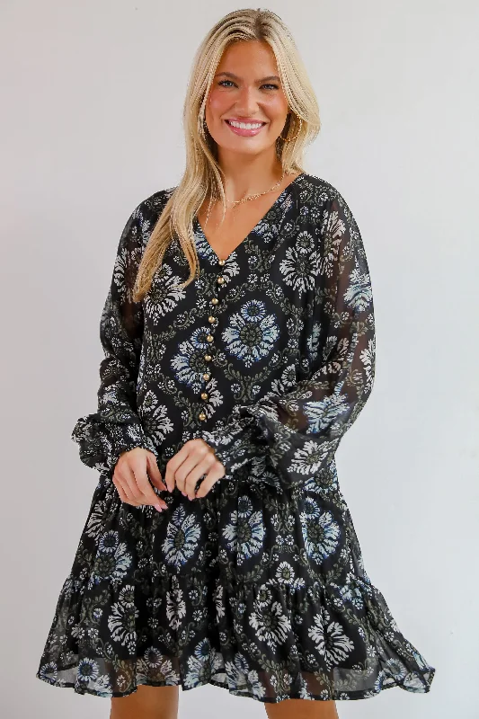 Weekend Flash Markdown Set To Charm Black Floral Mini Dress