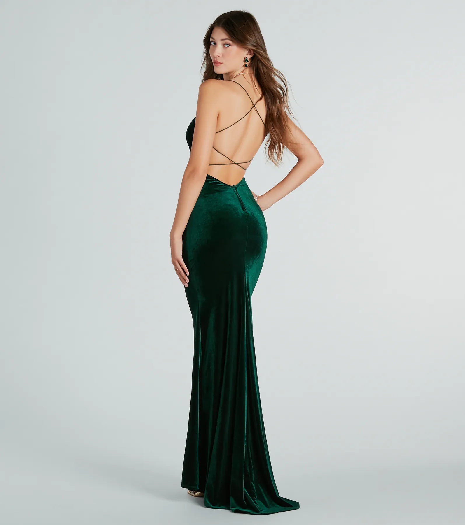 Weekend Shopping Rush Brenda Formal Velvet Strappy Mermaid Dress