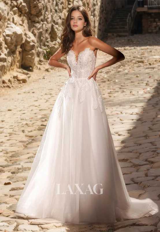 Romantic  Appique Top A-Line Strapless Court Train Tulle Wedding Dress