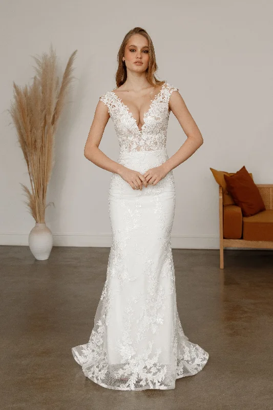 Weekend Shopping Fiesta Light ivory Lace Mermaid Wedding Dress Airis