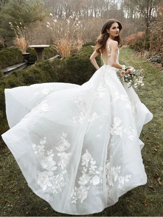 Weekend Limited-Time Offers Open Back Wedding Dresses Romantic Straps V-neck Lace Beautiful Backless Bridal Gown JKW326 Weekend Limited-Time Offers Open Back Wedding Dresses Romantic Straps V-neck Lace Beautiful Backless Bridal Gown JKW326
