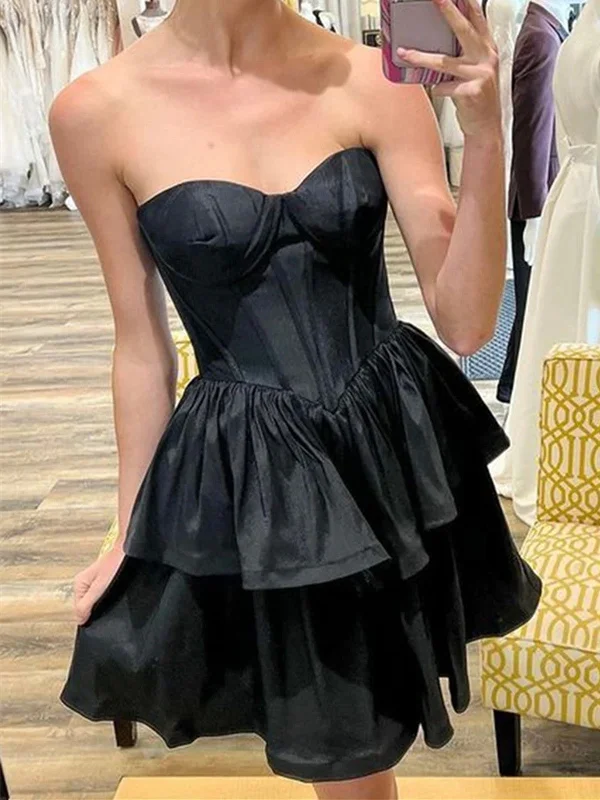 Weekend Markdowns Sweetheart Neck Short  Strapless Black Satin Dresses, Layered Black Short Homecoming Formal Graduation Evening Dresses